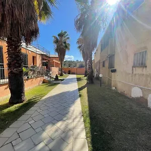 https://residence-le-palme.catania-hotels.net